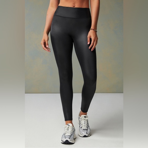 NWT Fabletics Anywhere Motion365+ Shine High-Waisted Legging ( Khloe Edition) - Picture 5 of 5